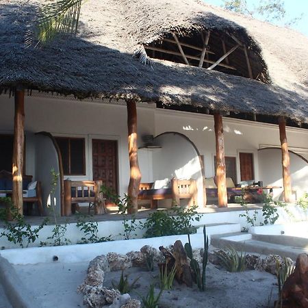 Sunset Beach Resort Ватаму Екстериор снимка